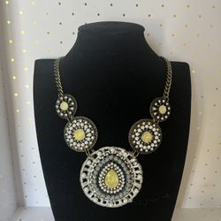 Necklace/collar