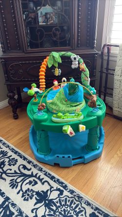 Baby bouncer