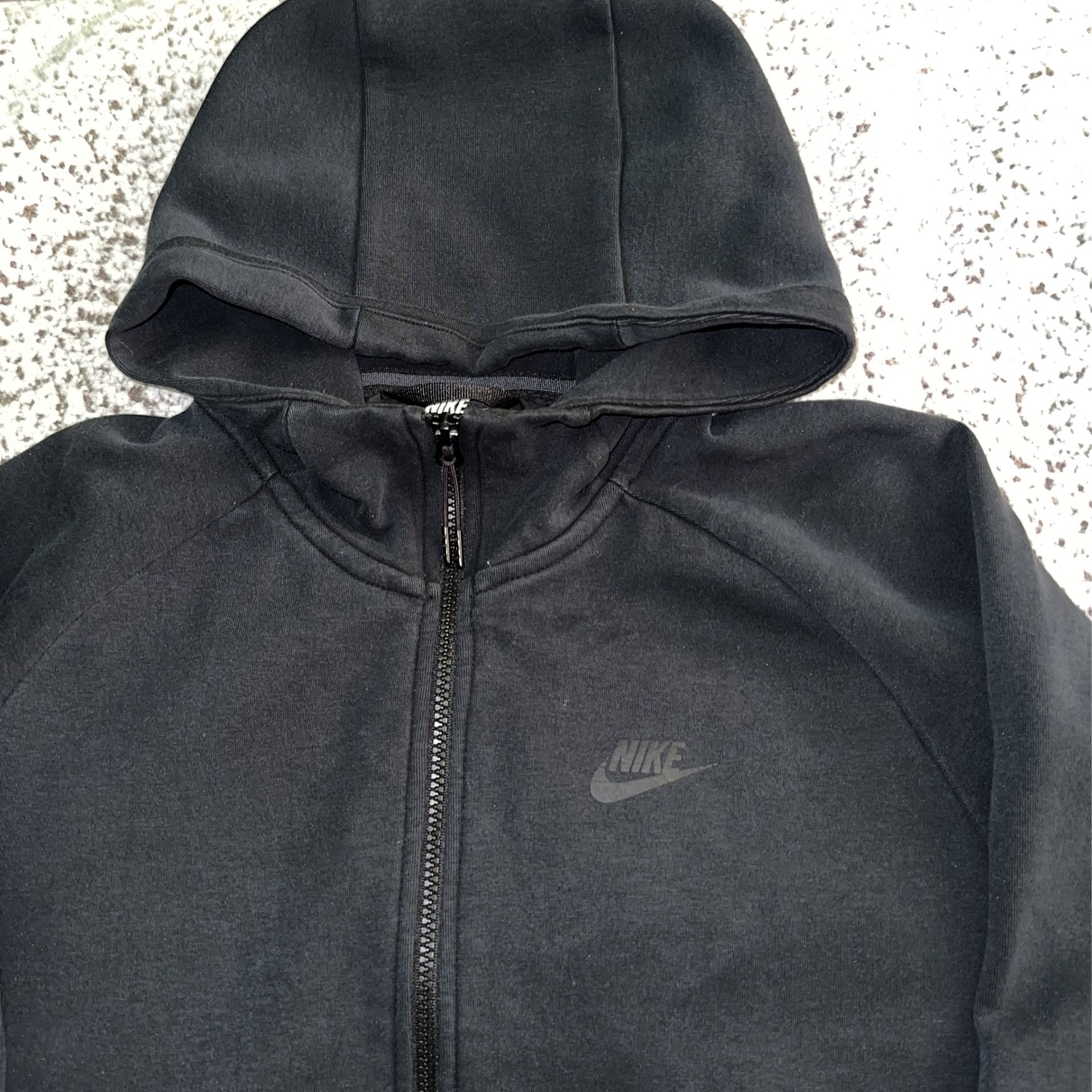Nike Tech Fleece