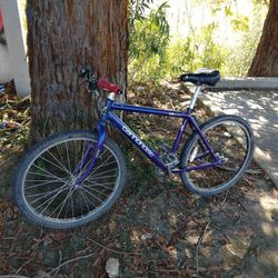 Cannondale M600  Mountain/Roed Bike