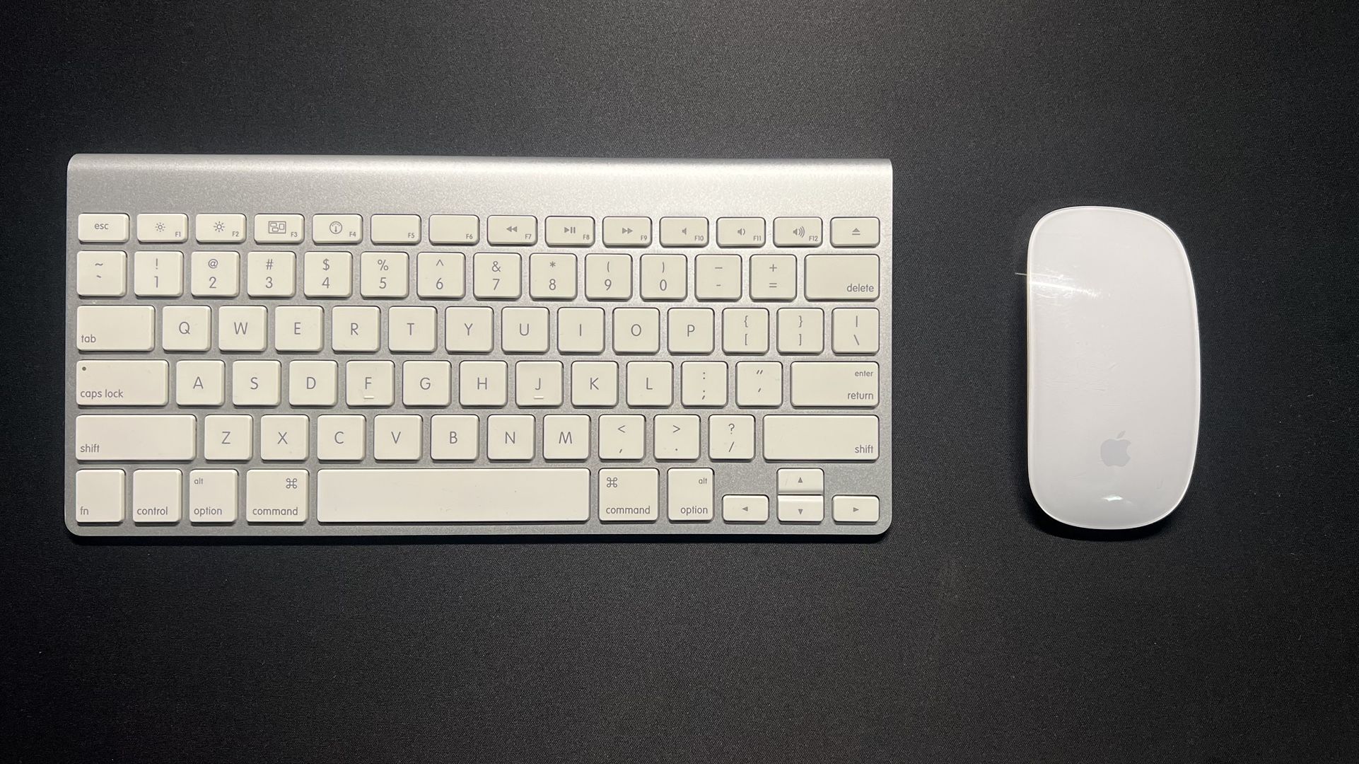 APPLE MAGIC KEYBOARD AND APPLE MAGIC MOUSE WIRELESS BLUETOOTH
