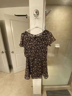 Forever 21Womens Black Floral Blouse Size Large