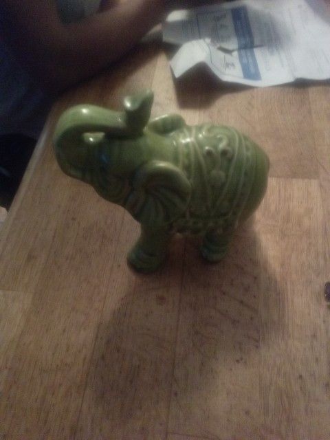 Jade Elephant And China