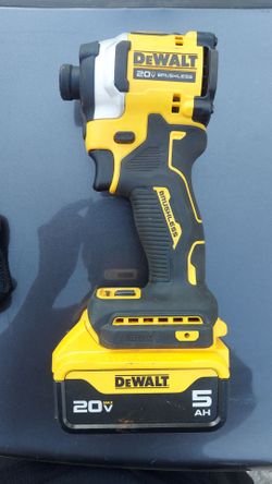 Dewalt impact snub nose plus battery
