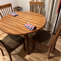 Small Dining Room Table and 4 Chairs