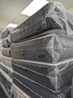 Queen Size Name Brand Mattresses
