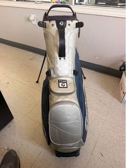 Taylormade golf bag