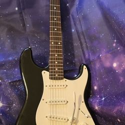 Squier Strat SE Guitar 