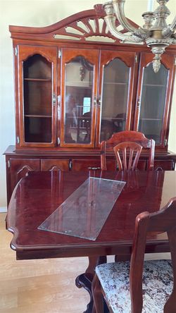 Comedor grande 7 sillas 250. 00