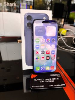 iPhone 17 Pro 256GB Unlocked to any carrier! 90 Day warranty! We offer financing.