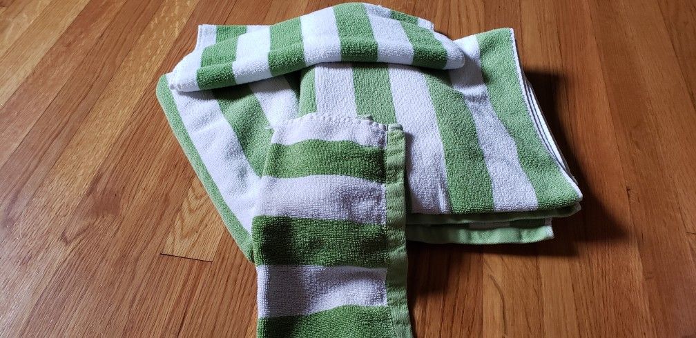 Pottery Barn Kids Bath Towel Collection