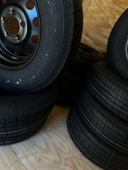 New 205/75R15 Mounted Tire on 5-Lug Rim!