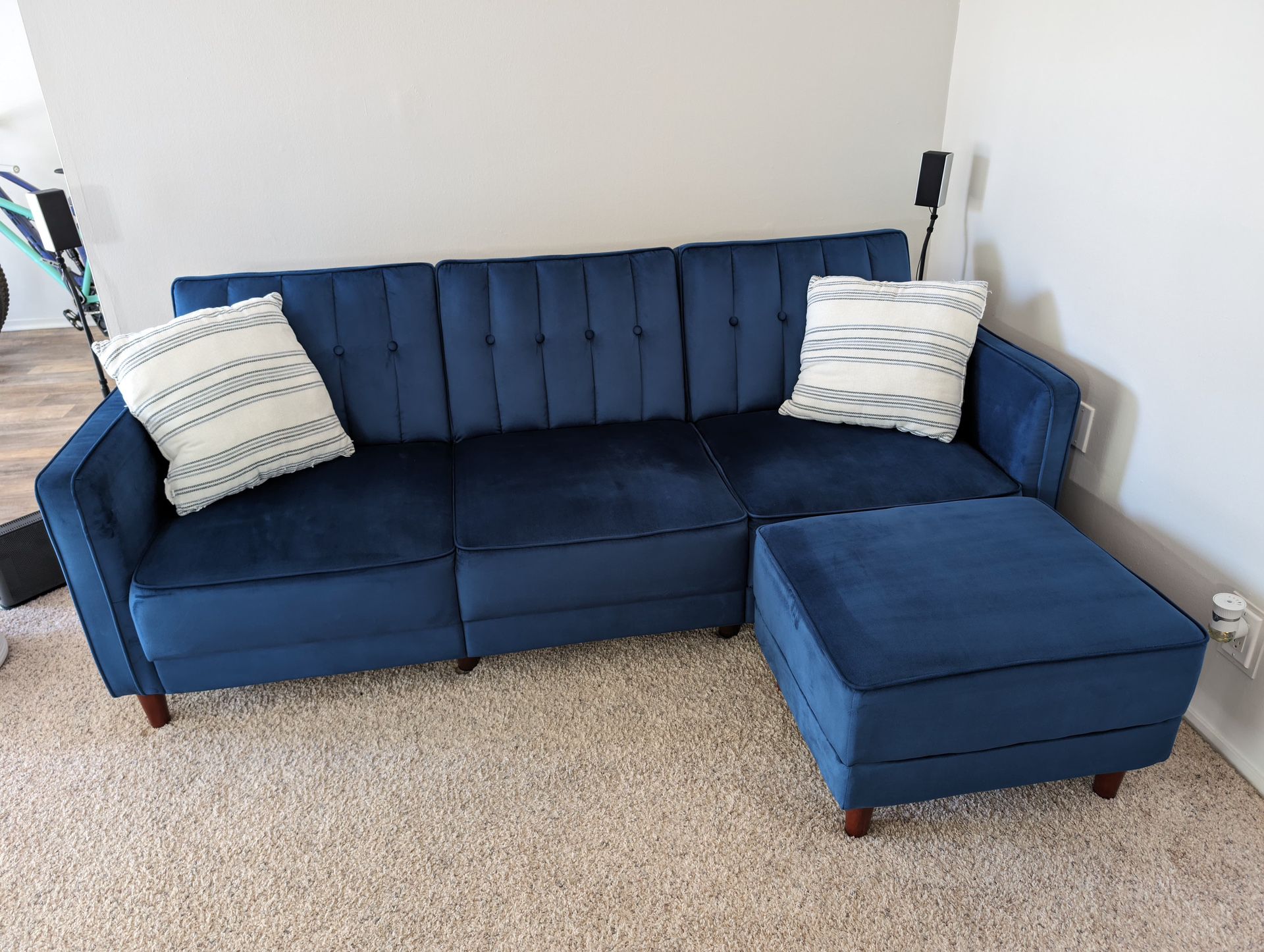 Blue velvet Sofa 