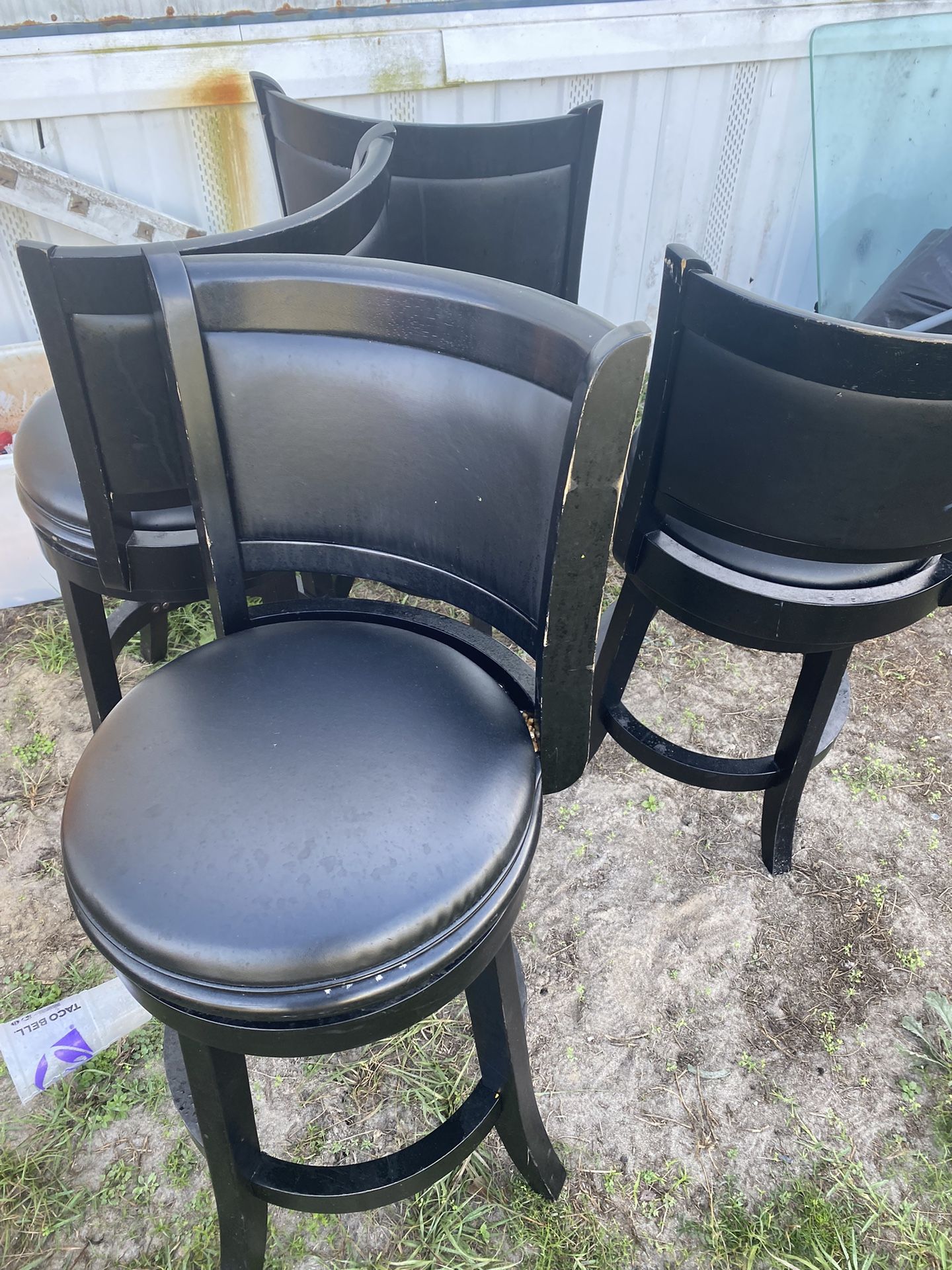 Set Of 4 Table Chairs