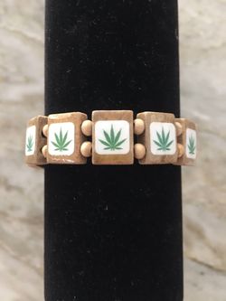 Marijuana weed hemp pot leaf jewelry bracelet