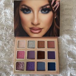 Beauty Creations x Murillo Twins Eyeshadow Palette