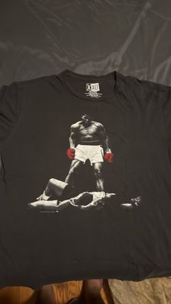 Muhammad Ali shirt