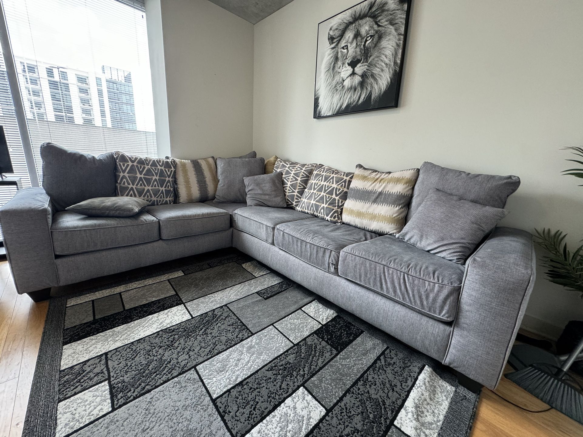 Couch Sectional