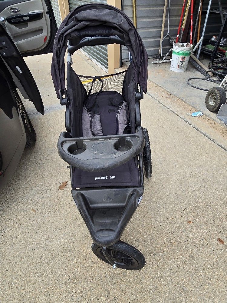 NEW! Expedition® Zero Flat Jogger with LED Lights,47"L x 24"W x 42.5"H