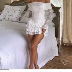 Outcast White Dress - NEW size Small 