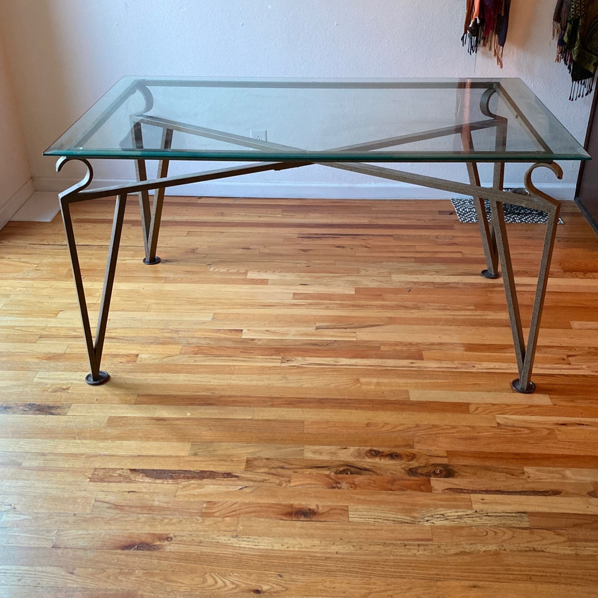 Glass Table 3ft X 5ft