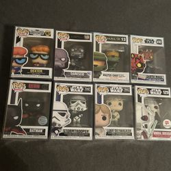 8 Funko Pops All Great Condition. Some exclusives Take All For 60$