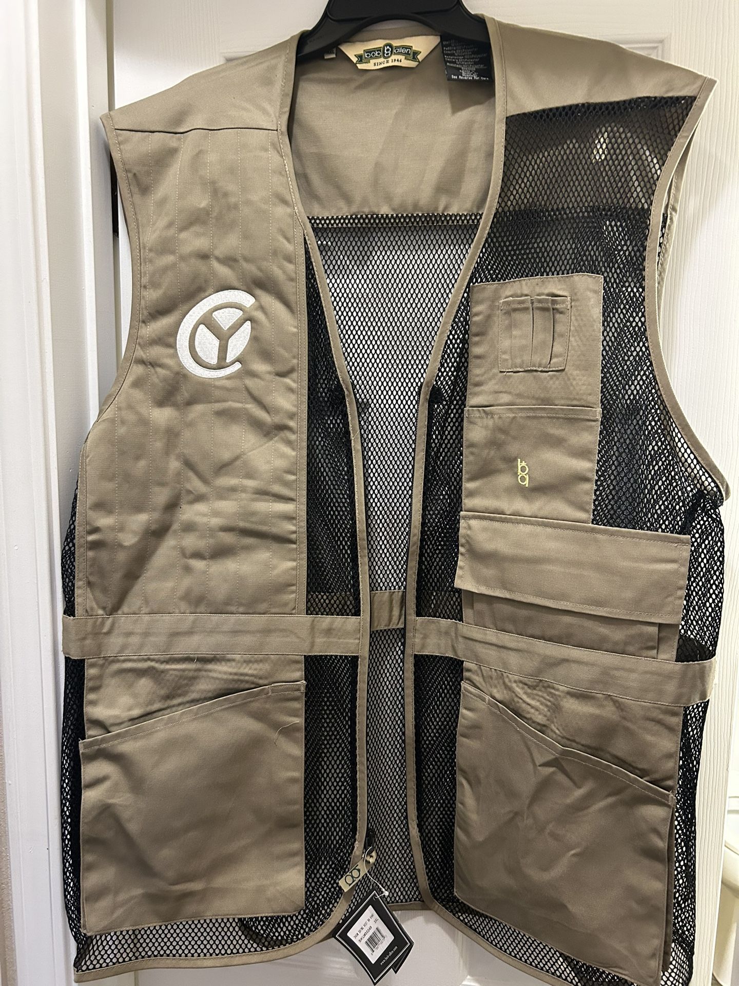 Bob Allen Dual Shooting Vest - Size 3X - Tan & Black Mesh – Excellent Condition