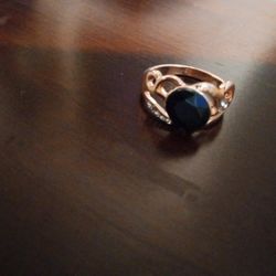 Black gemstone ring 