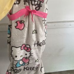 Hello Kitty Blanket 