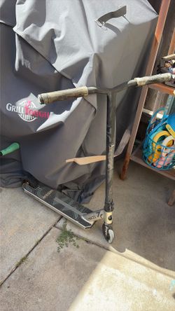 Trick scooter
