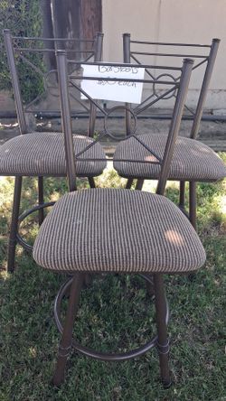 Bar stool