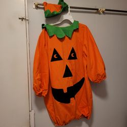 Pumpkin outfit and hat