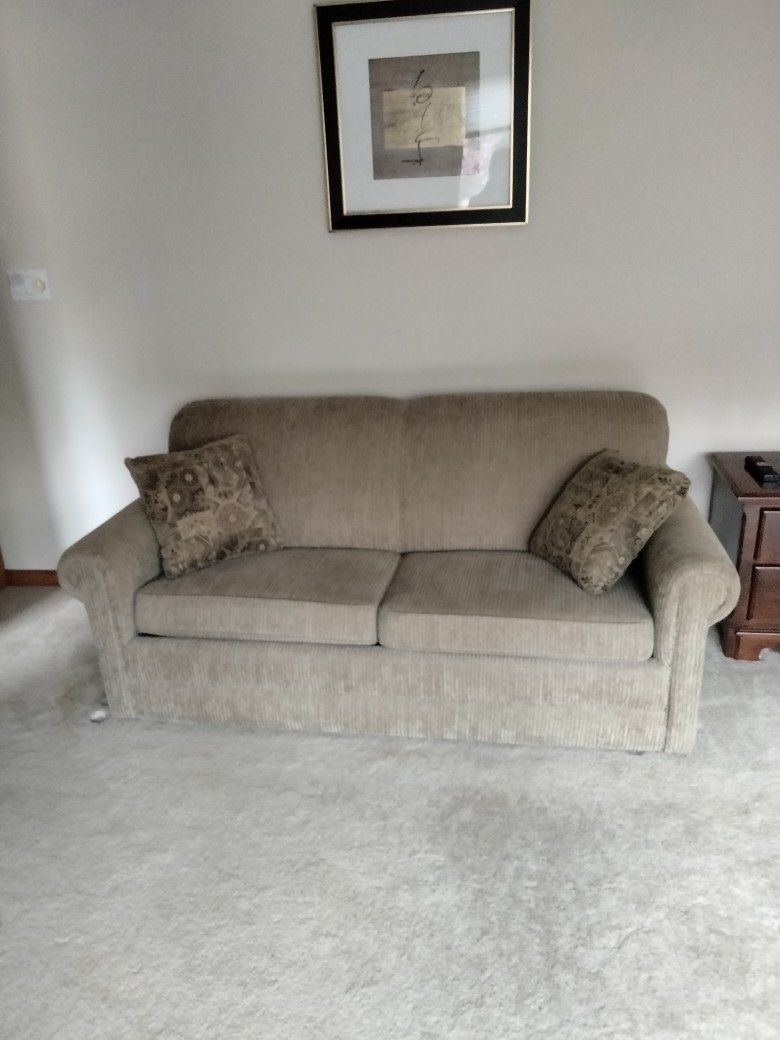  couch pull out bed