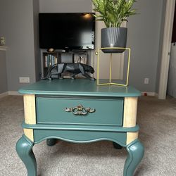 Customized Refinished End table