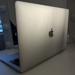 2020 Macbook Air 13 inch