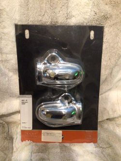 Harley Davidson Rear Axle Covers