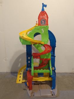 Fisher-Price Little People Sit 'n Stand Skyway 