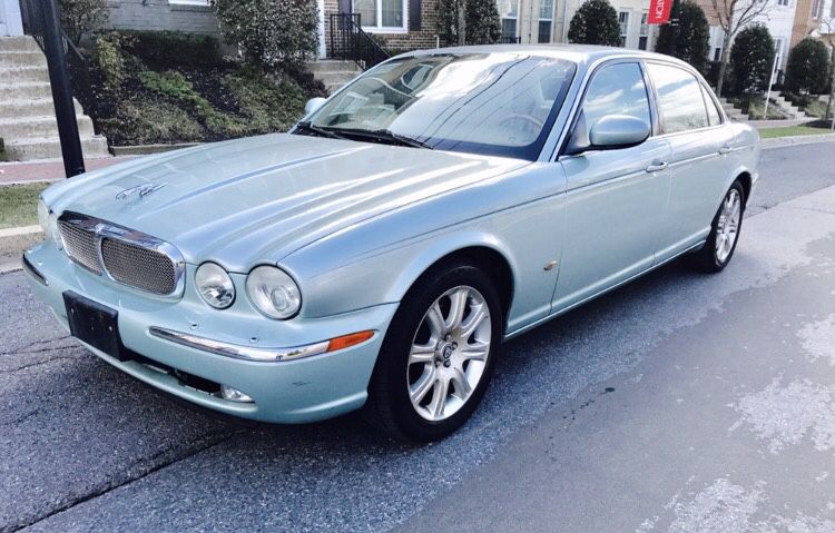 $3500 is the down payment ^^ $5900 is the total ** 2006 Jaguar XJ drives smooth extra clean privacy window