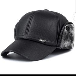 Winter New Men's Hat Imitation Leather Baseball 
Cap, Fashion Ear Protection Cap, Cap, Winter Outdoor   Warm Hat, Elderly Hat