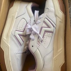 Women’s Vans Size 9