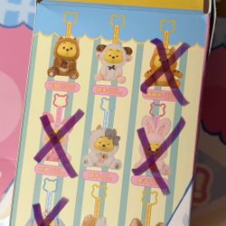 MINISO WINNIE THE POOH VINYL BLIND BOX