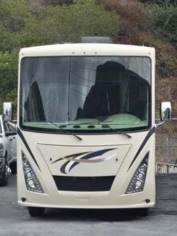 2017 Thor Motor Coach Windsport 35C