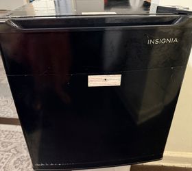 Insignia Mini Refrigerator