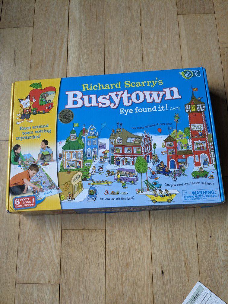 Richard Scarry's Busytown EYE FOUND IT Hidden Objects Board Game.
