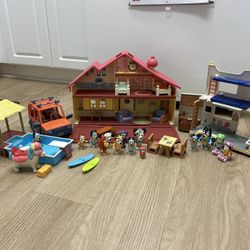 Huge Bluey Lot