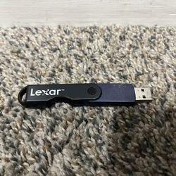 8gb Lexar Flash Drive