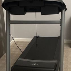 Nordictrack Treadmill Excellent ALMOST NEW Condition