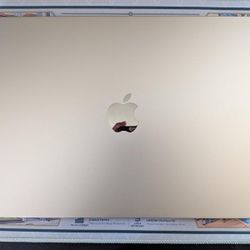 MacBook Air 2024 (M3) - 15"