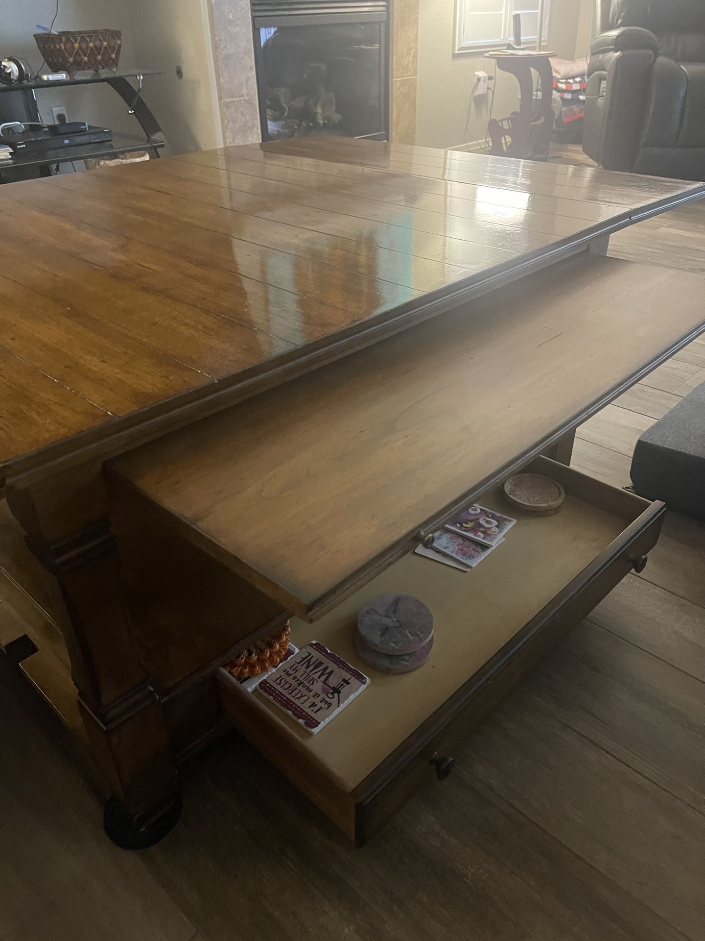 Southern Living Coffee Table/game Table