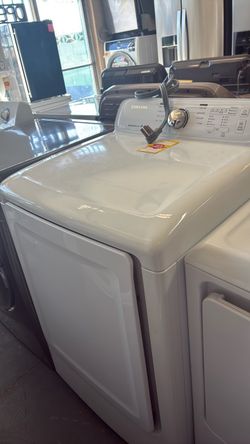 Nice like new Samsung electric dryer